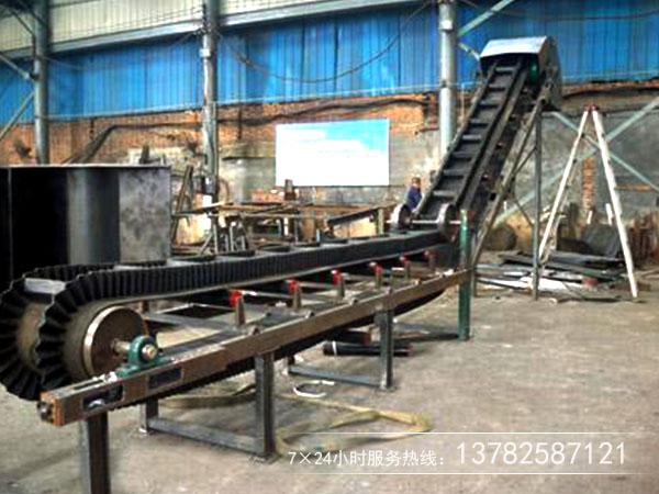 矿用皮带机相比普通皮带机的价格错多少？